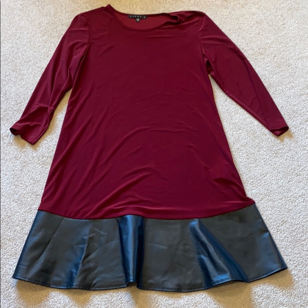 Women’s dress